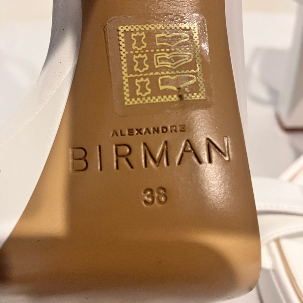 Alexandre Birman White “Clarita” Bridal heels - Picture 10 of 10